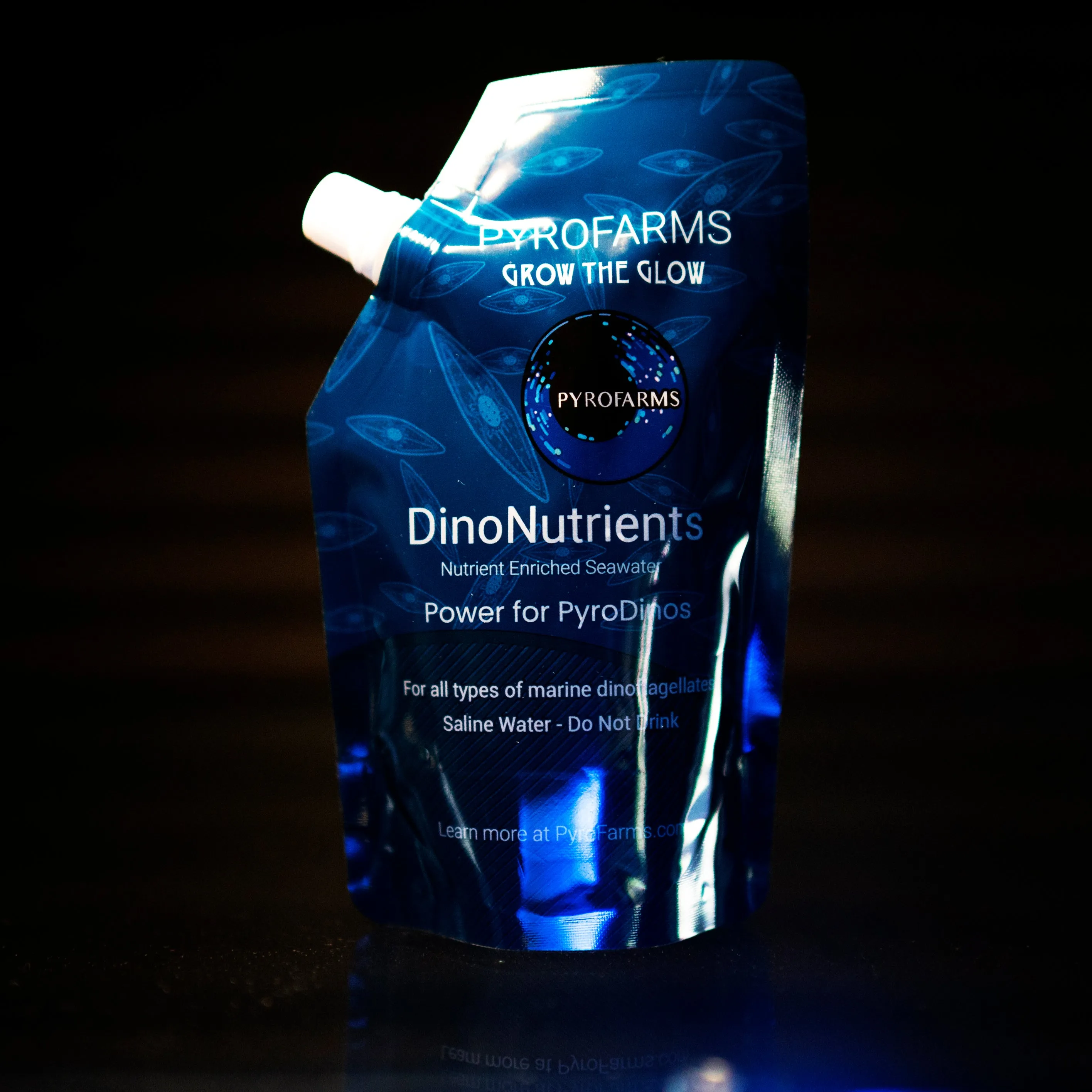 Bioluminescent PyroDinos with DinoNutrients