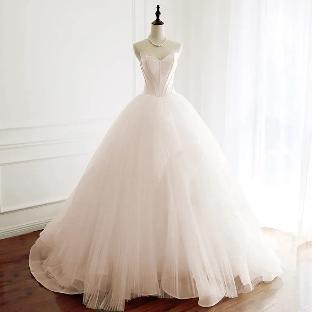 Elegant Off-Shoulder A-line Wedding Dress Sleeveless Sweet Heart Neckline Wedding Gown