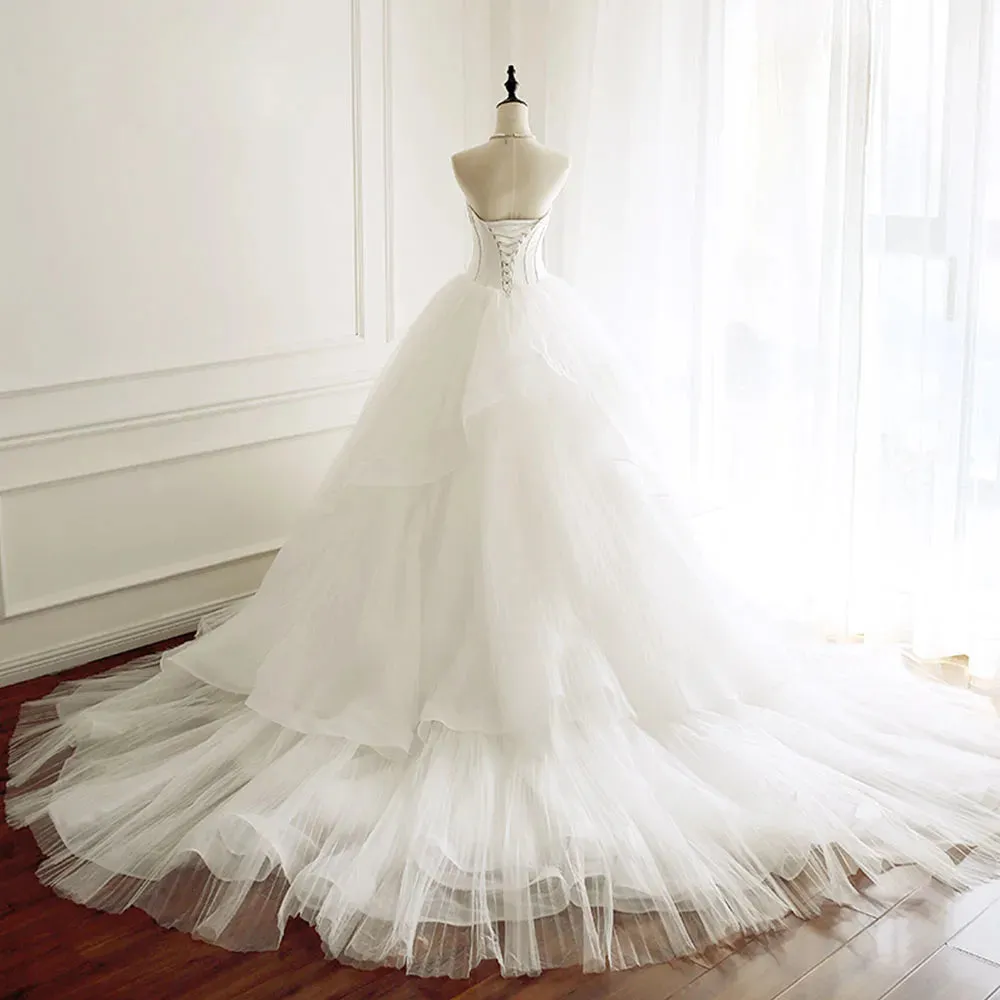 Elegant Off-Shoulder A-line Wedding Dress Sleeveless Sweet Heart Neckline Wedding Gown