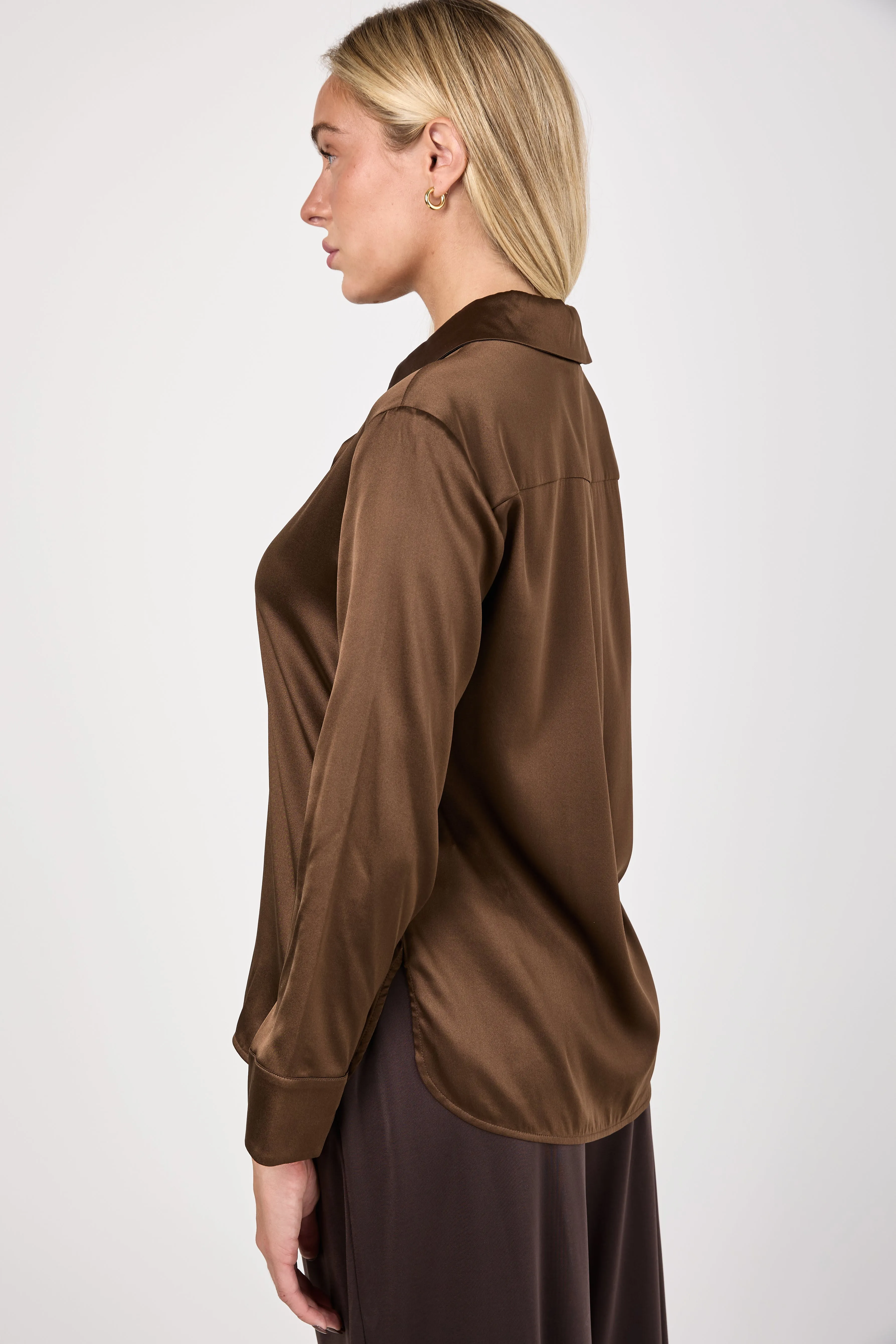 Finire Silk Blouse in Brown