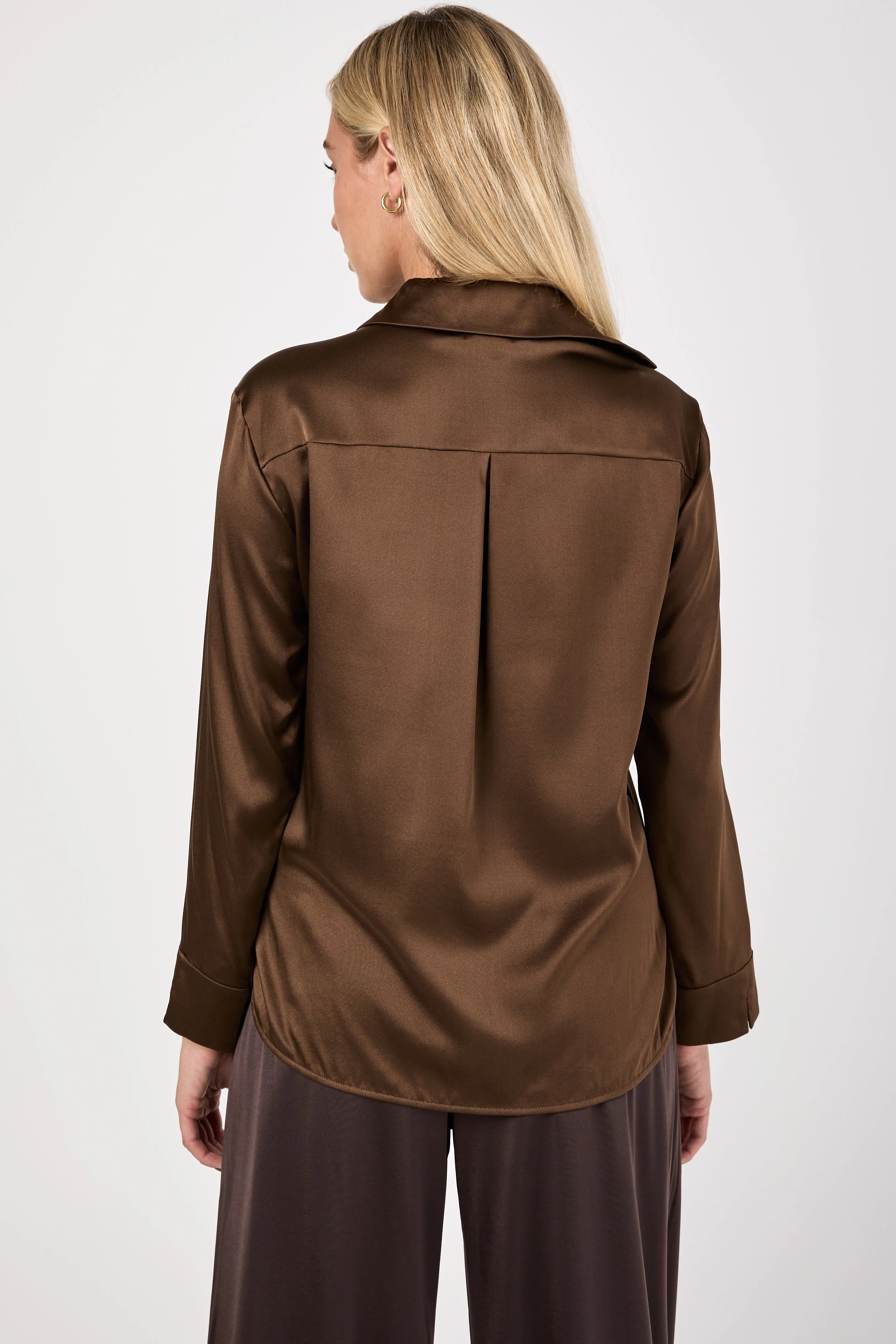 Finire Silk Blouse in Brown