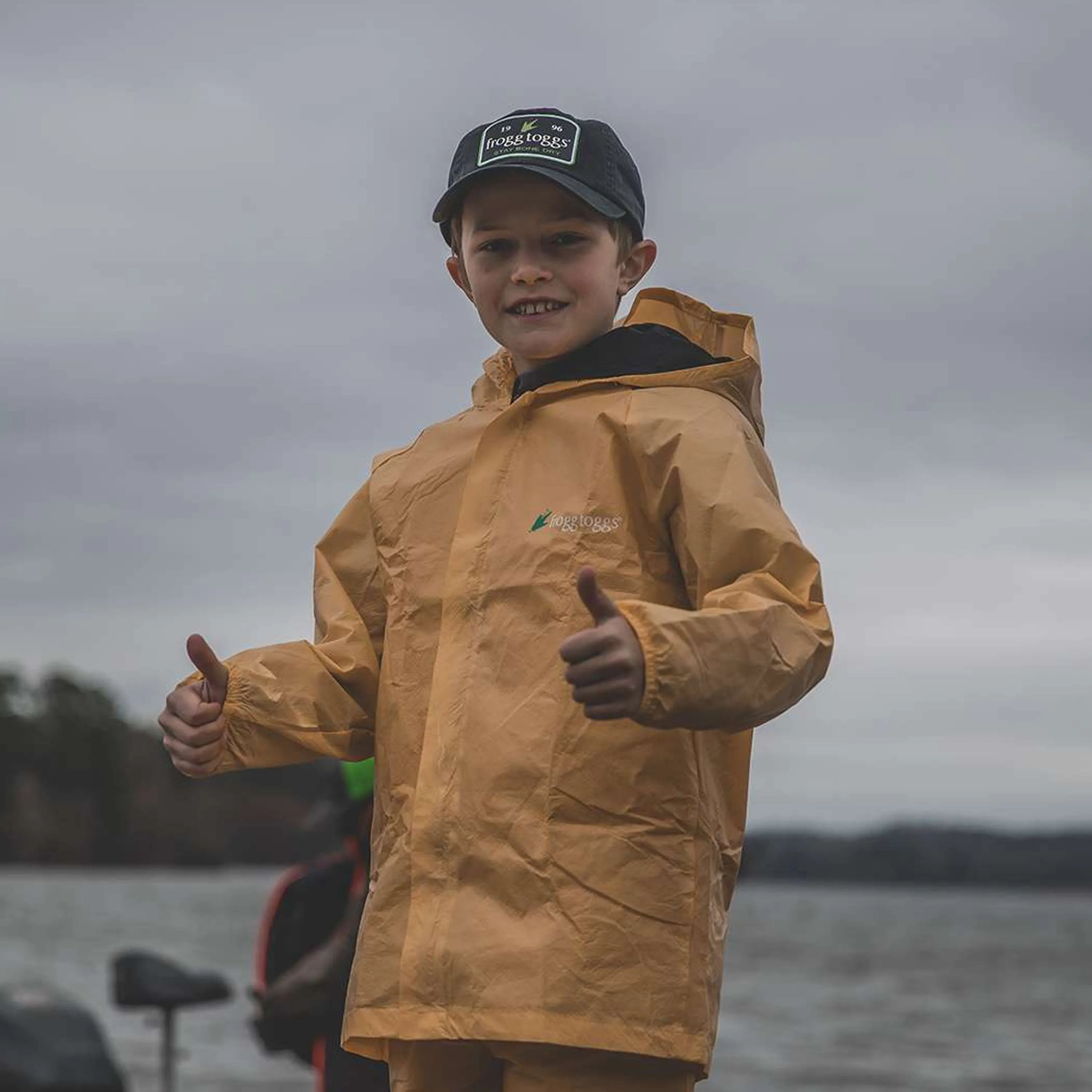 Frogg Toggs Youth Pink Ultra-Lite Rain Suit