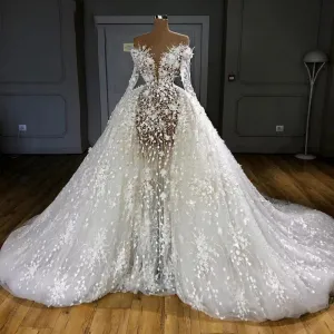 Luxury Arab Wedding Dress: Long Sleeve Shiny Gown with Train for Beach Weddings