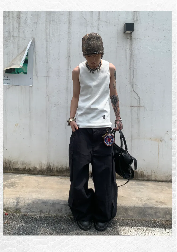 Straight wide-leg cargo pants